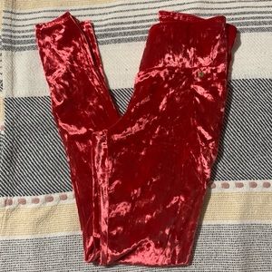 Fabletics crushed velvet leggings
